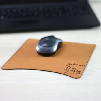 Χειροποίητο Δερμάτινο mouse pad με την οικογένεια σας